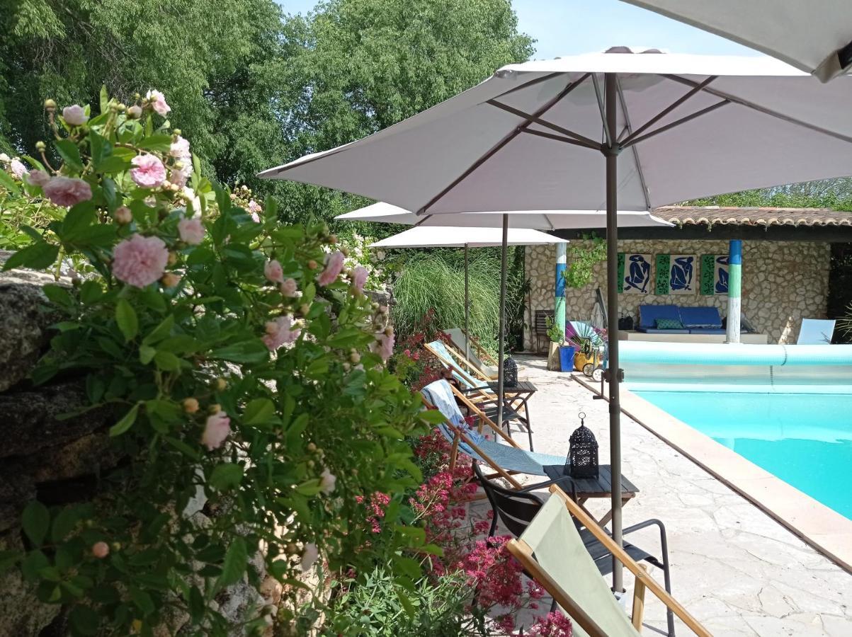 La Bastide De Boisset Bed & Breakfast Argilliers Екстериор снимка
