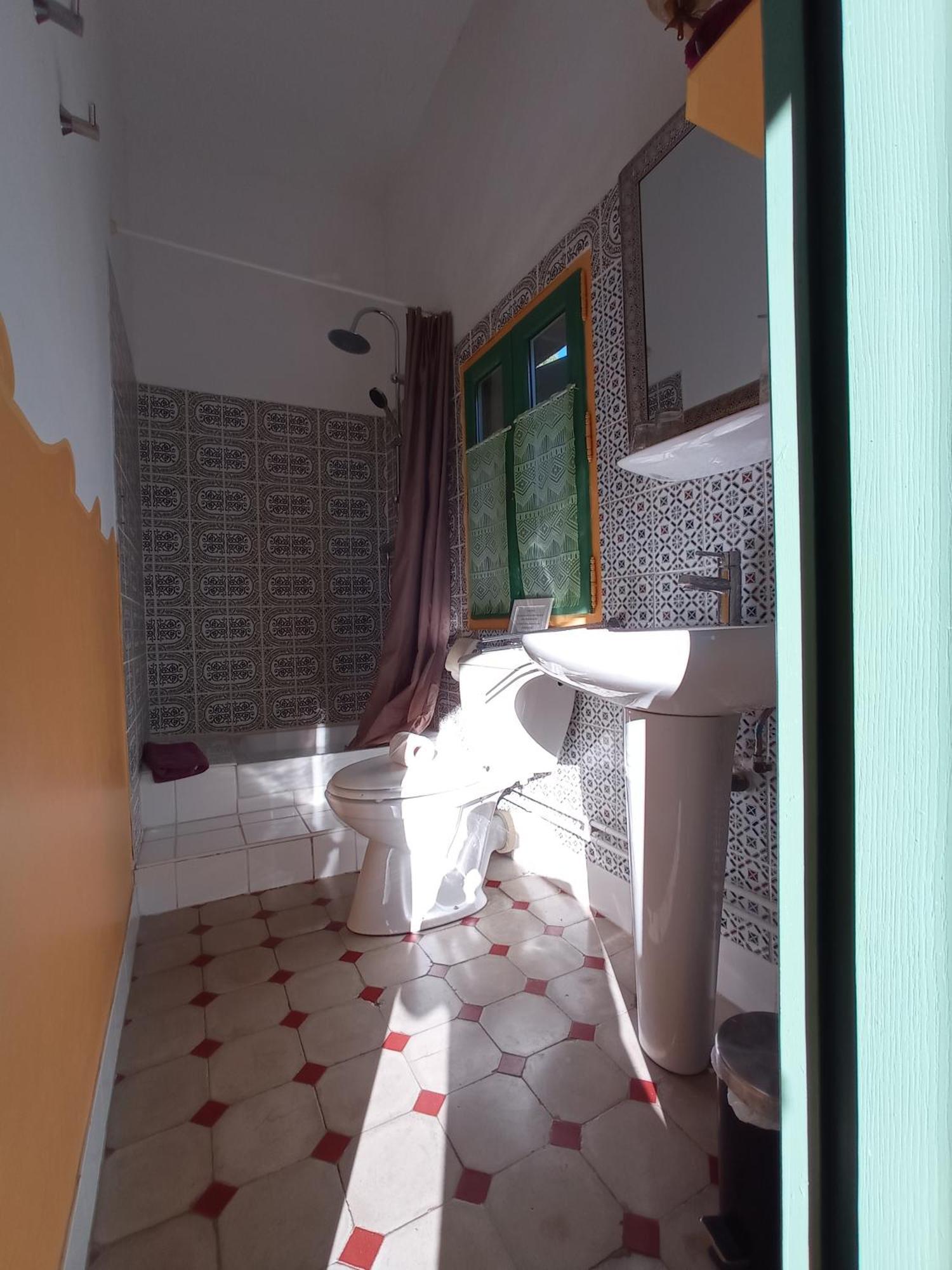 La Bastide De Boisset Bed & Breakfast Argilliers Екстериор снимка