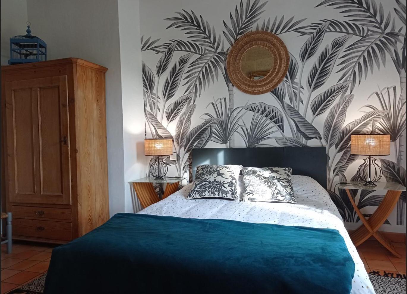 La Bastide De Boisset Bed & Breakfast Argilliers Екстериор снимка